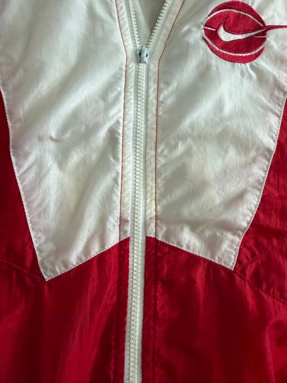 Vintage Nike 90d Red and White Windbreaker Jacket